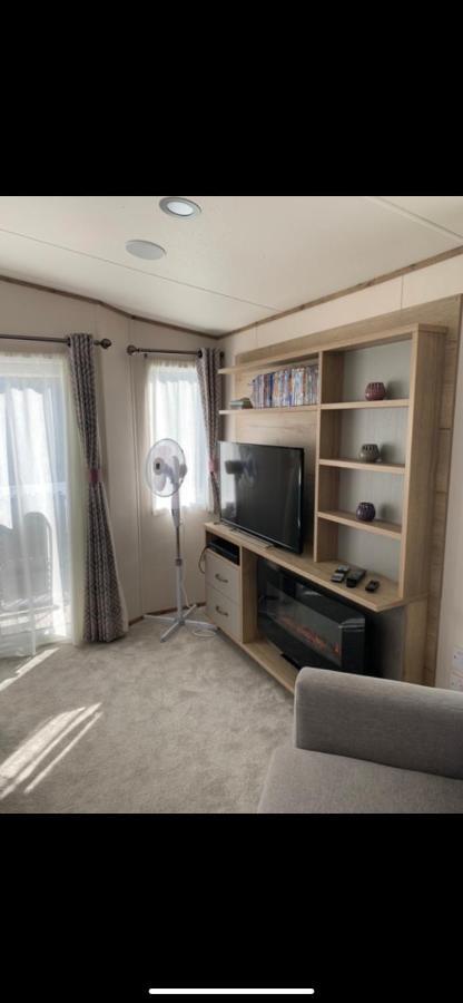 Апартаменты Meadows 3 New Beach Holiday Park Димчерч Экстерьер фото
